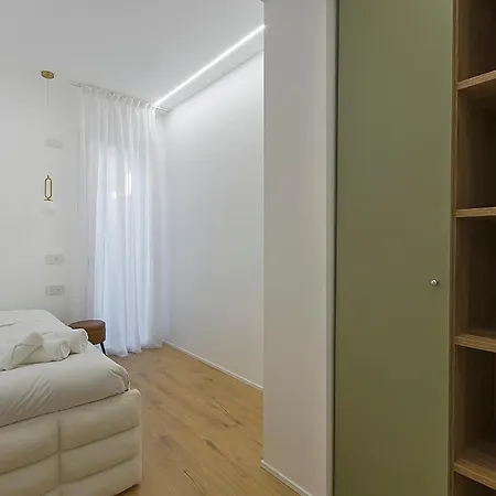 Maison Mazzini Мизано-Адриатико